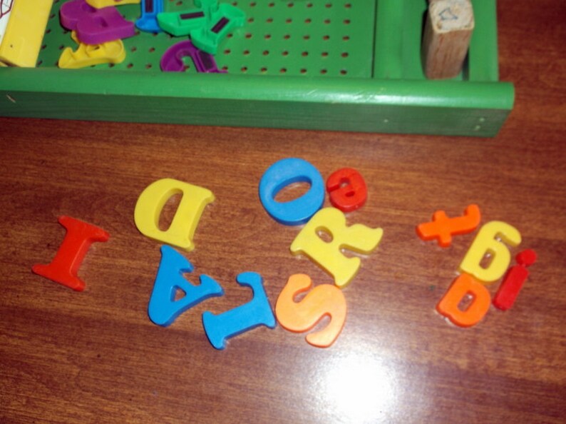 Desks Tables Chairs Child S Peg Desk Play Desk Vintage 1980 S