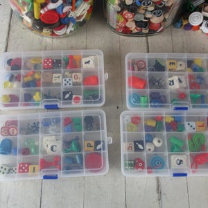 Loose Parts Play / Vintage confetti :) Mix of game parts, dice, jacks, marbles etc in plastic storage container or in bag Please specify image 4