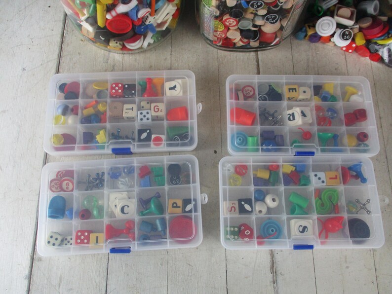 Loose Parts Play / Vintage confetti :) Mix of game parts, dice, jacks, marbles etc in plastic storage container or in bag Please specify image 4