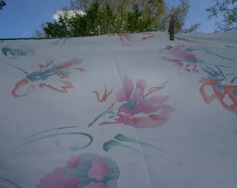 Dan River vtg double full sheet set flat fitted and 2 matching pillowcases cream background with large abstract flowers pinks blues greens