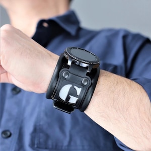 Personalized Leather Samsung Galaxy Strap, Handmade Smartwatch Cuff, Custom Apple Watch Bracelet, U18