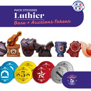 Può includere: Una collezione di pezzi e gettoni di gioco. Il set include un violino, una carrozza con cavalli, una coppa blu e gettoni rossi con una stella e il numero 50. Il testo "Luthier" e "Base + Auctions Tokens" è visibile.