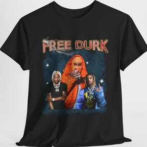 Camiseta gratis de Lil Durk, póster de merch de durk, sudadera con capucha de lil durk, camiseta de gran tamaño, camiseta de lil durk, póster del álbum de pegatinas, camiseta de lil durk merch durk
