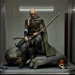 Diorama trolla jaskiniowego do Władcy Pierścieni Hot Toys Inart 1/6 figurek (wersja deluxe)