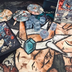 Ensemble de combat Tera Dark Charizard – Accessoires épiques du JCC Pokémon en édition limitée, esthétique sombre, thème du combat épique, jeu de cartes à collectionner
