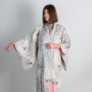 SILVER FOG SORCERESS|silk kimono|gray robe|ethereal fashion|boho wear|japanese clothing|handmade|festival outfit|goddess aesthetic