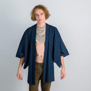 Ocean Ember Kimono (着物 – kimono) – Japanese Men’s Haori in Navy Slub Weave