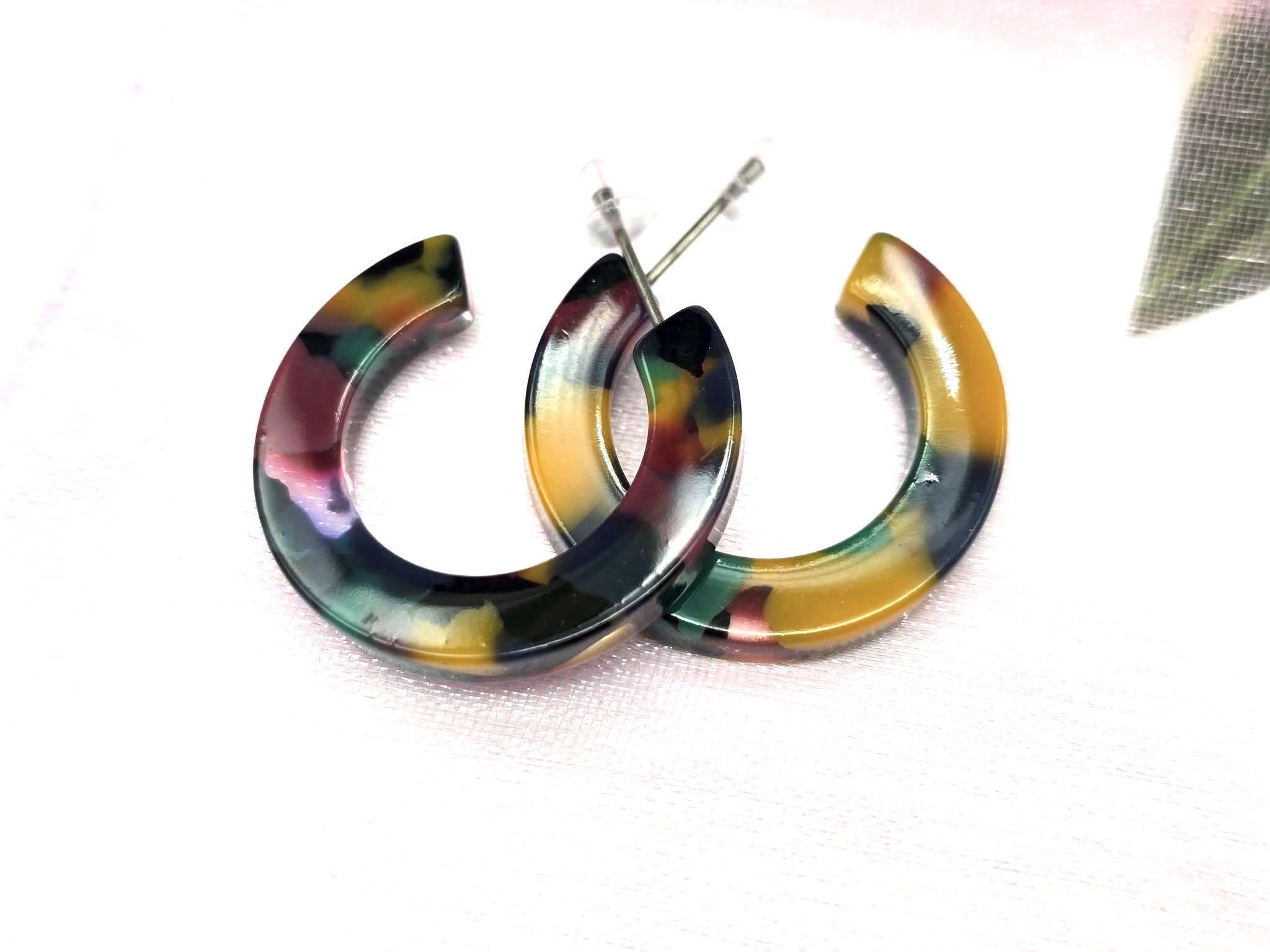 Boucles D'oreilles Créoles Tortue - Résine Colorée - Grand Modèle Femme - Neuf Avec étiquettes