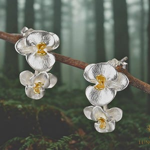 Phalaenopsis Flower Stud Earrings. 925 Sterling Silver. Handmade Orchid Earrings. 18K Gold Plating. Romantic Nature Jewelry Gift