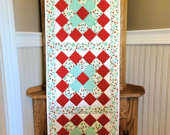 Great Granny Square quilted table mat/table runner, three blocks