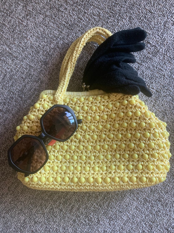 Vintage 60s Sunny Yellow Raffia Bead Handbag
