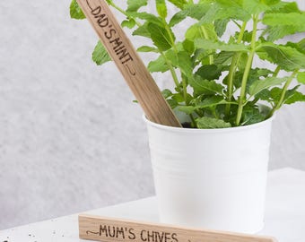 Marqueur de plante en bois personnalisé - Cadeau pour les amateurs de jardin - Petit