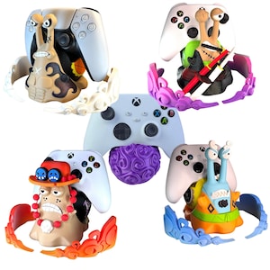 Soporte para Mando One Piece – Luffy, Zoro, Ace, Jinbe, Rob Lucci y Kaido | PlayStation, Xbox, Switch, PC  | Figura colección One Piece