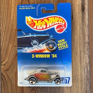 Vintage Hot Wheel, 3-Window ‘34, Collector #257,  produced in 1991