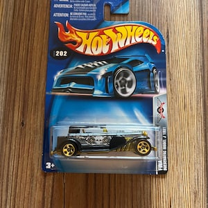 Vintage Hot Wheels, Duesenberg Model J 1931, Final Run 8/12  produced in 2003