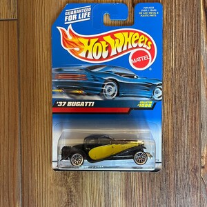 Vintage Hot Wheels, ‘37 BUGATTI, collector #1098  produced in 1998