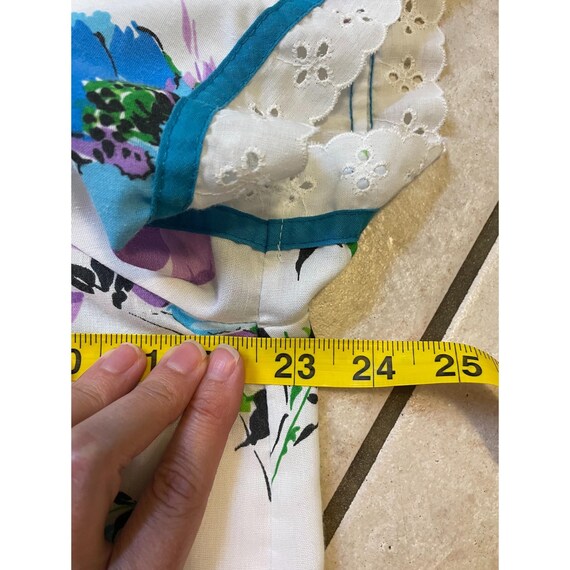 1980s lightweight Floral Duster Housecoat Robe sn… - image 5