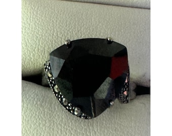 Vintage Sterling Silver Ring With Black Onyx Gemstone And Marcasite Accents 8.85g Size 9