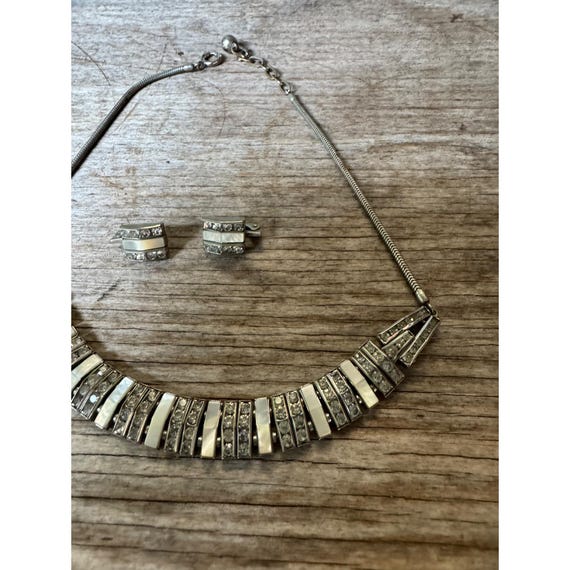 Vintage 1940s DOSO Mother of Pearl & Rhinestone D… - image 13