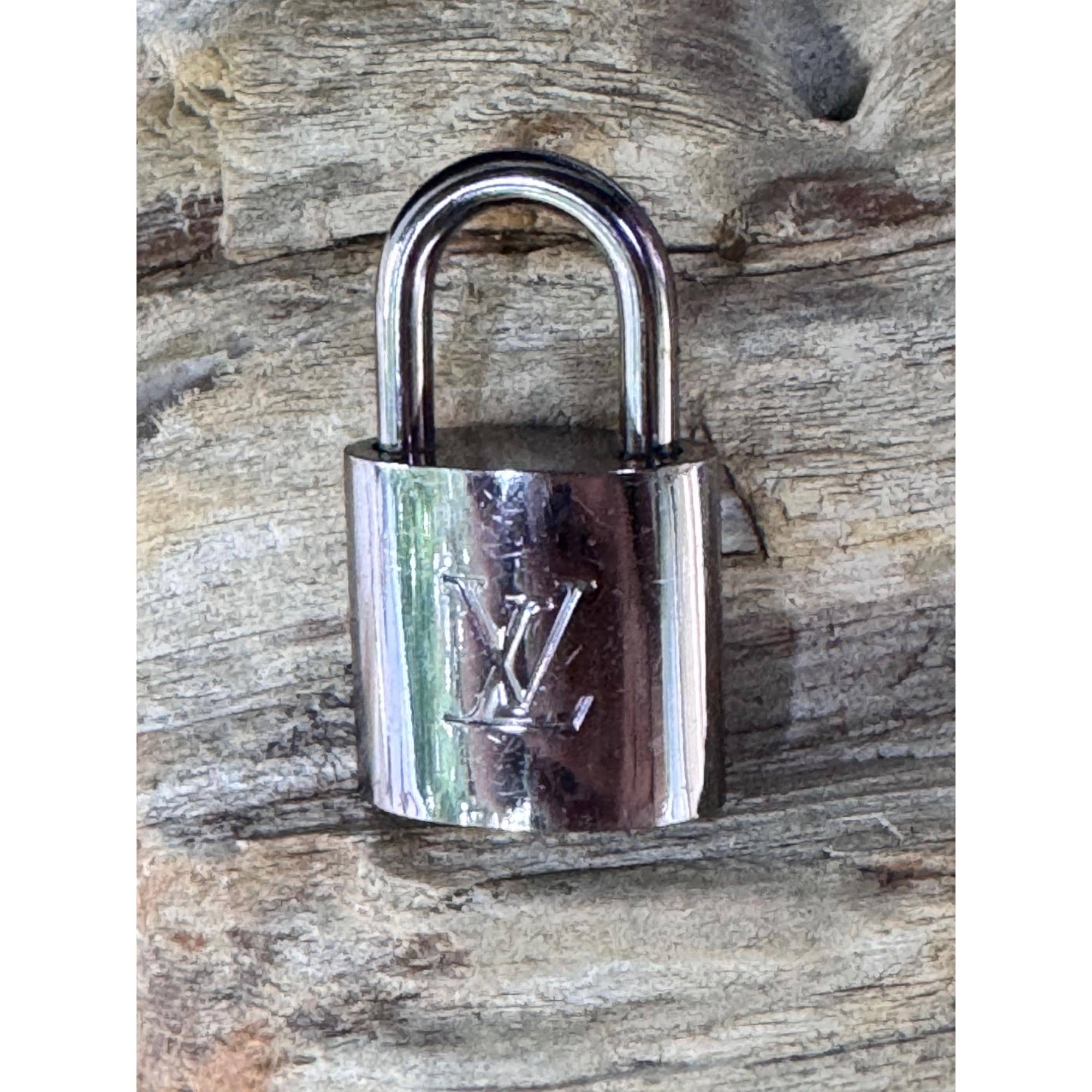 Louis Vuitton Paris Silver Padlock Keyhole No. 318 Made in France
