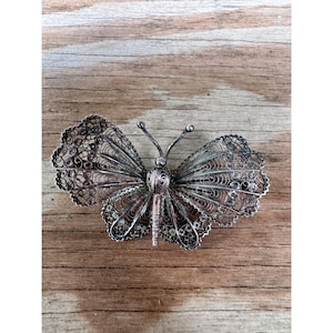 Antique Sterling Silver Filigree Butterfly Brooch 9.87g