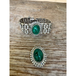 RARE Vintage Signed Hobe Green Poured Glass Emerald Cabochons Bracelet Pendant Demi Parure Set