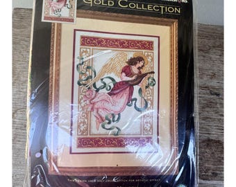 Dimensions Angelic Melody Cross Stitch Kit 8708 Gold Collection 2003 11x15 New