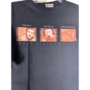 Walt Disney World T-Shirt Featuring Walt Mickey & "MM" Design Size M image 2