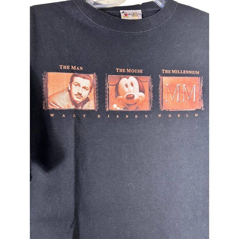 Walt Disney World T-Shirt Featuring Walt Mickey & "MM" Design Size M image 2