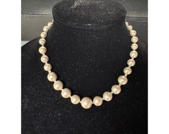 Faux Pearl Necklace 16.5” Silver Tone Box Clasp Vintage Classic Strand