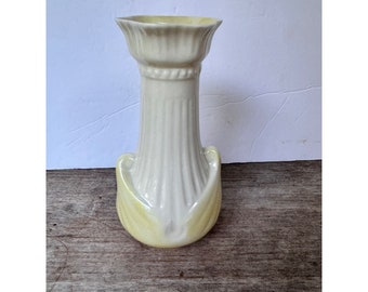 Vintage Belleek Moore Vase Green 6 TH Mark 1965-1980 6 1/2"