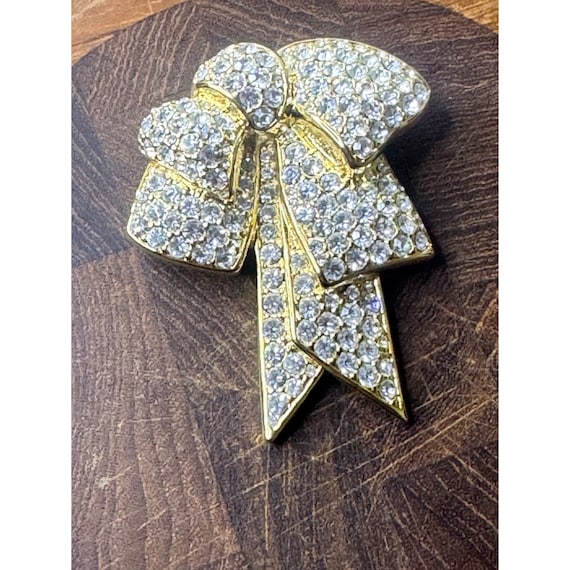 Nolan Miller Crystal Pave Ribbon Double Bow Brooc… - image 1