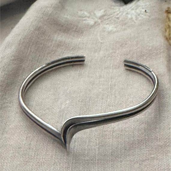 アクセサリー Vintage Silver Twist Bar Bangle 925 VINTAGE STERLING SILVER 8 IN UNIQUE TWIST ROPE TWIST BANGLE
