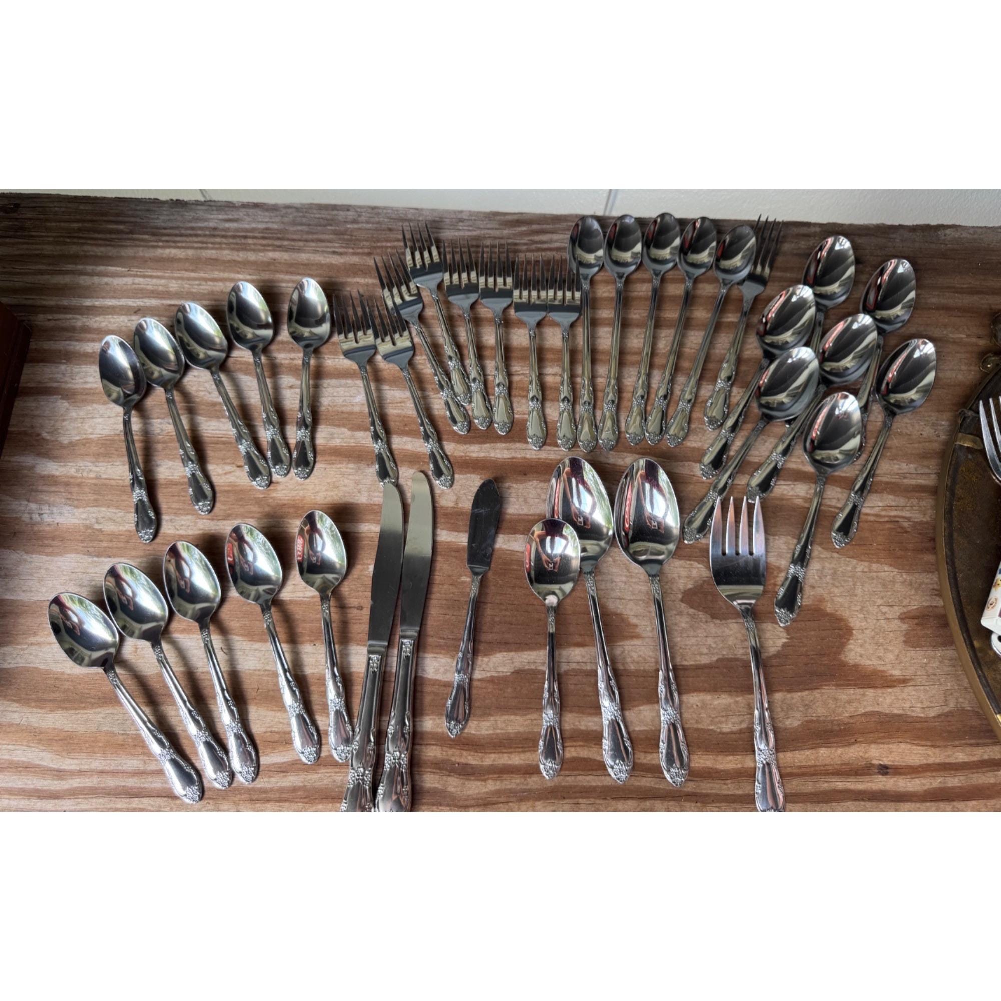 Vintage Oneida Ltd Fenway Daydream Silverware Set 38 Pieces - Etsy