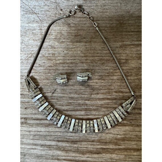 Vintage 1940s DOSO Mother of Pearl & Rhinestone D… - image 11