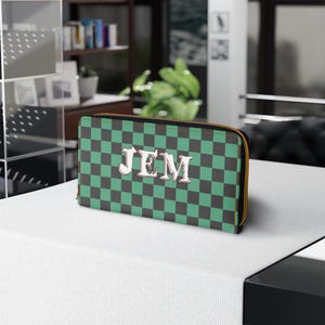 Custom Green Checkered Purse Wallet, Anime hunter Inspired Wallet, Cosplay Gift, Manga Style Coin Purse, Cute Pattern Wallet for Fans