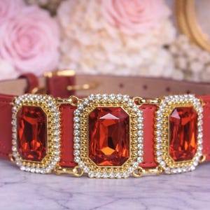 Collar para perro de cuero rojo carmesí/couture con pedrería Château Éclat