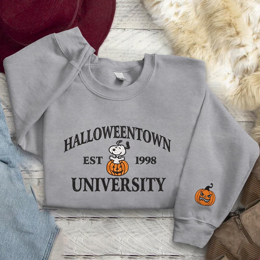 Embroidered Halloween Sweatshirt, Snoopy Halloween Sweatshirt, Pumpkin Halloween Sweatshirt, Cute Halloween Embroidered Sweatshirt Fashion24Hs