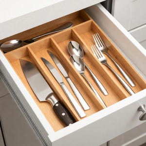 Handmade Bamboo Silverware Organizer | 5-Slot Kitchen Drawer Utensil Tray | Eco-Friendly Natural Wood Storage zdjęcie 6