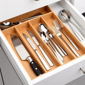 Handmade Bamboo Silverware Organizer | 5-Slot Kitchen Drawer Utensil Tray | Eco-Friendly Natural Wood Storage zdjęcie 10