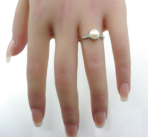 Vintage Art Deco Platinum Classic Pearl Engagemen… - image 2