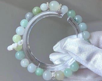 Jade Beaded Bracelet with Shell Flower & Silver Accents – Natural Elegance