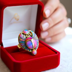 Anillo de escarabajo de oro rosado con ópalo, talismán egipcio, anillo ajustable