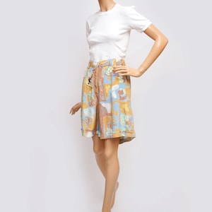 Vintage bermuda shorts 90s deadstock abstract print