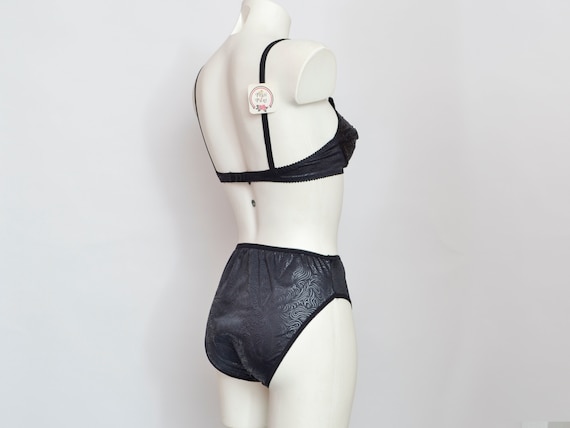Vintage lingerie set black bra and panty dead stock V… - Gem