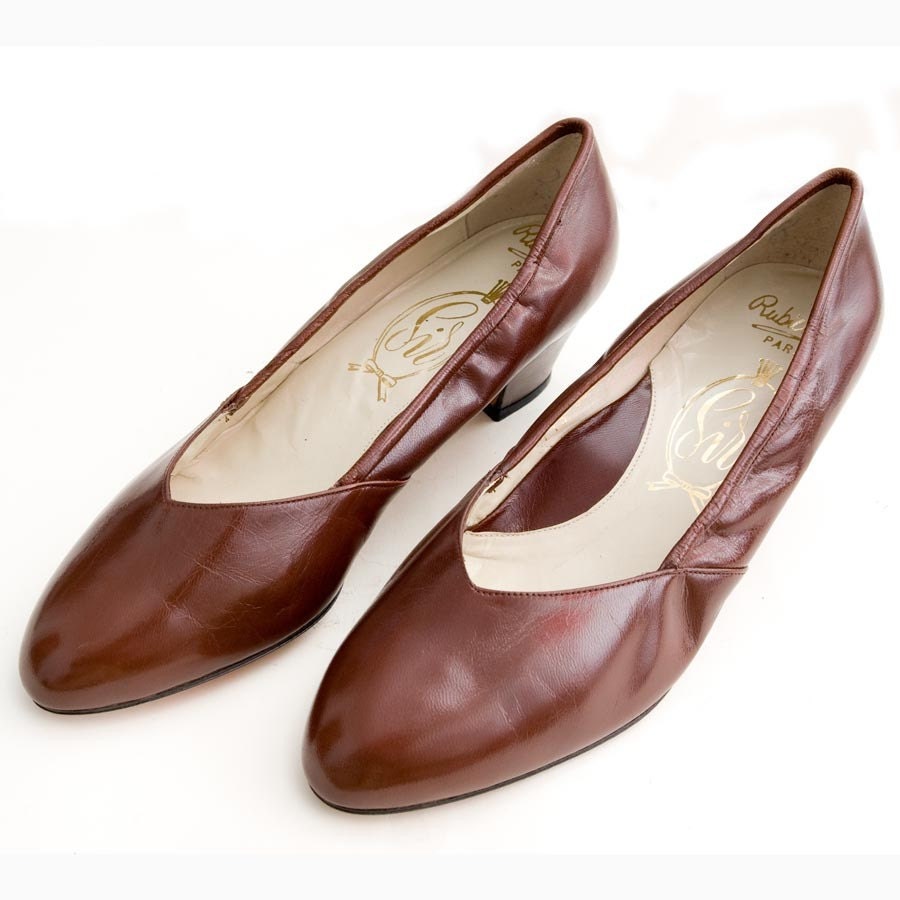 vintage low heels