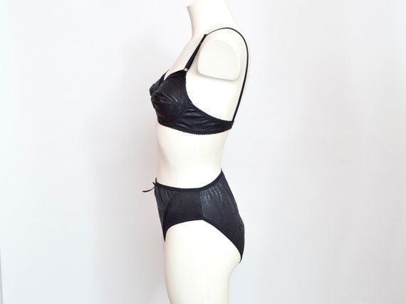 Vintage lingerie set black bra and panty dead stock V… - Gem