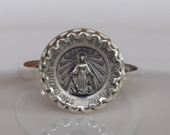 Miraculous Medal Ring Sterling Silver