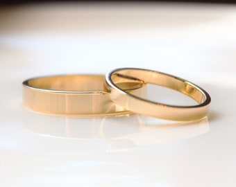 His and Her's Wedding Ring Set, Traditional Wedding Band, Men’s Wedding Band, Women’s Wedding Band,Classic Gold Band Set, 100% Recycled,10kt