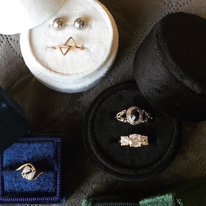 Velvet Ring Box Cream Black Blue Red Purple Pink Green Grey Taupe Aqua Blue Wedding Ring Box
